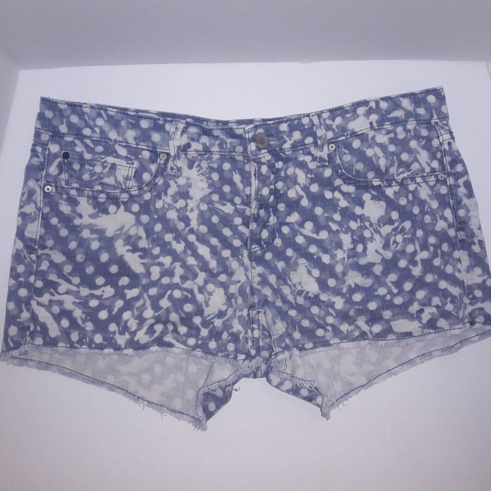 Gap| "Maddie shorts" distressed denim shorts A108